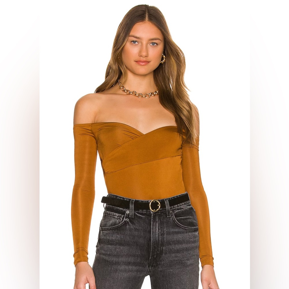 Superdown Emma Off Shoulder Bodysuit in Caramel